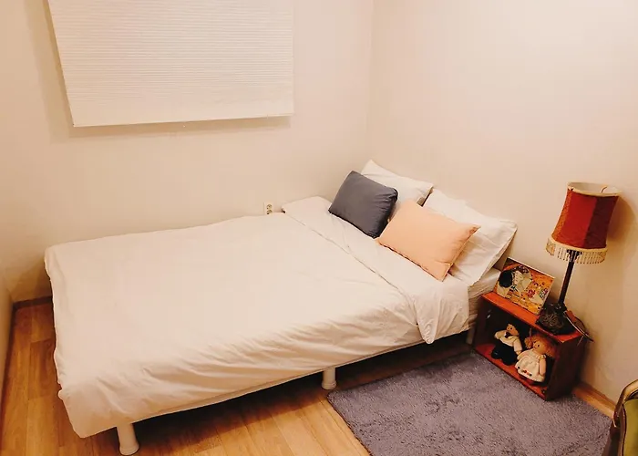 Apartment Hongdae 3mins, Q House *